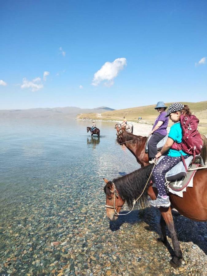 Horseback Holiday At Kyzart Village Dzhangyaryk Dış mekan fotoğraf